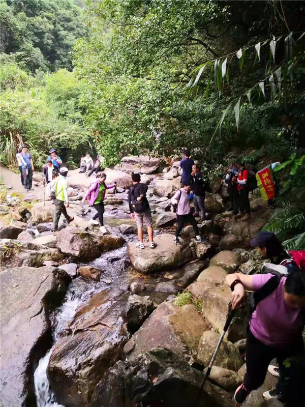 广东博皓“博行天下户外俱乐部”惠州大南山徒步之旅  -1