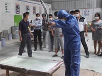 FRP设备演示--第七期广东博皓玻璃钢模具制作培训班 FRP设备演示--第七期广东博皓玻璃钢模具制作培训班